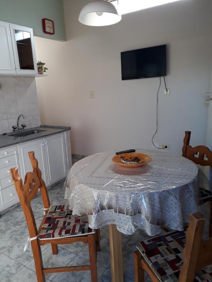 Apartment San Cayetano Departamento Por Dia Con Cochera Gratis Bahia Blanca